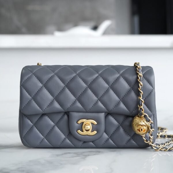 CHANEL 23C