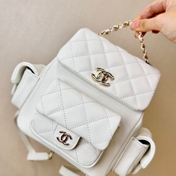 CHANEL 23k