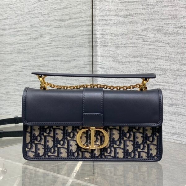 Dior Montaigne